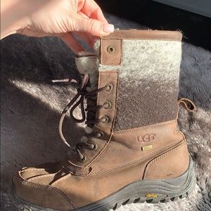 UGG limited edition ADIRONDACK